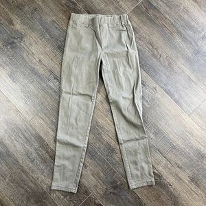 Umgee Olive Green Jeggings Pants ((size Medium))